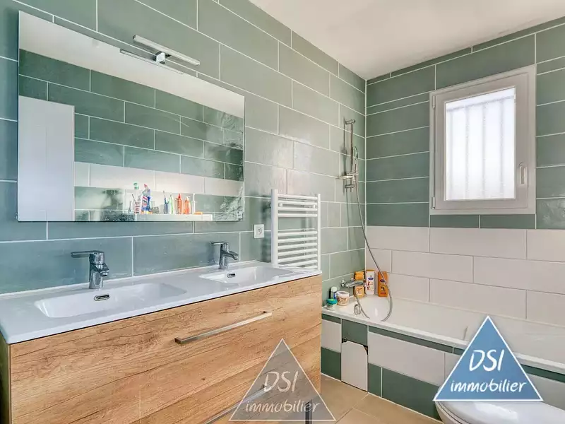 Maison, 102 m²