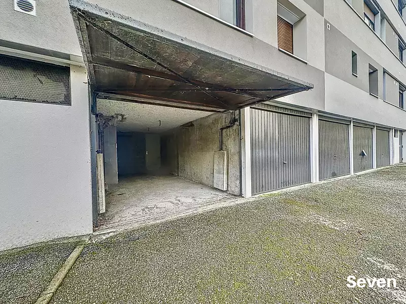 Parking, 16 m²