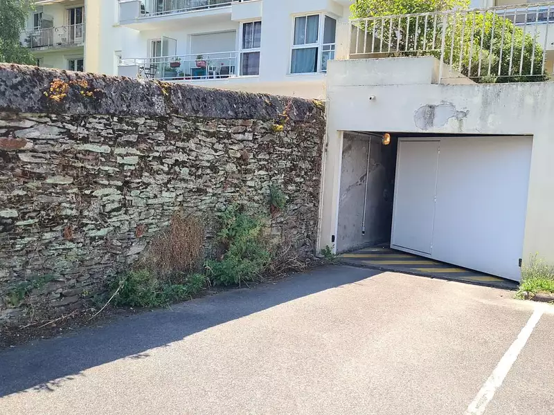 Parking, 12 m²