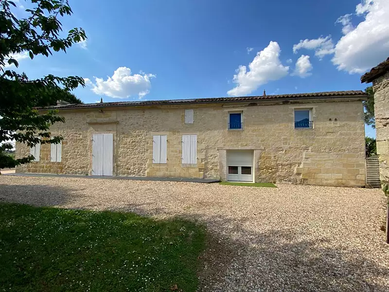 Maison, 505 m²