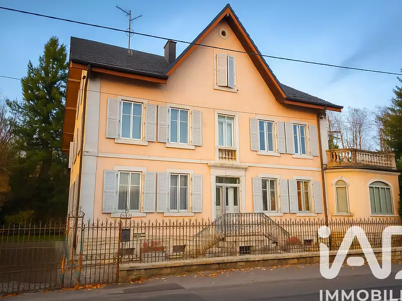 Maison, 375 m²