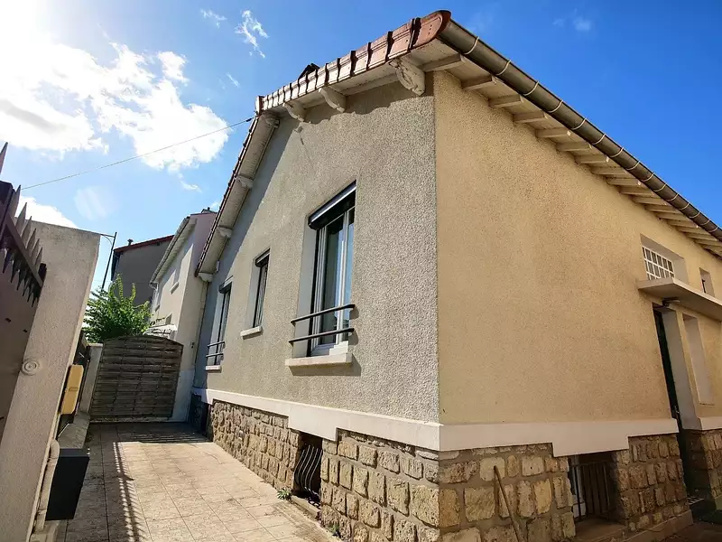 Maison, 160 m²