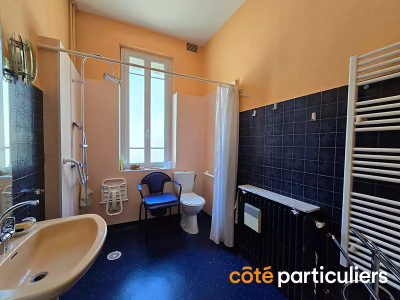 Maison, 185 m²