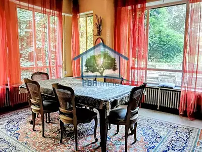 Maison, 360 m²