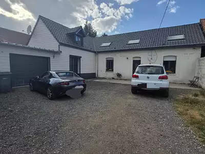 Maison, 121,68 m²