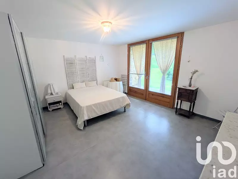 Maison, 186 m²