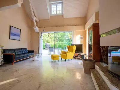 Maison, 168 m²