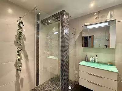 Maison, 337 m²