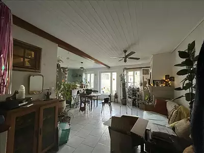 Maison, 225 m²