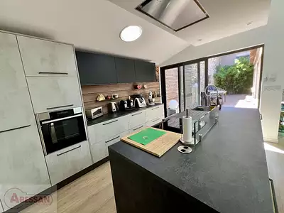 Maison, 174 m²