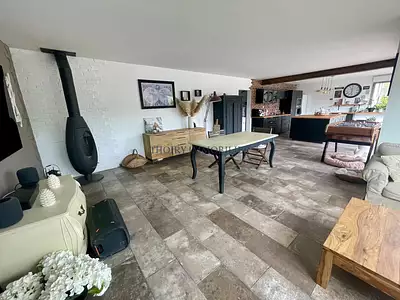 Maison, 209 m²