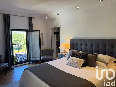 Maison, 167 m²