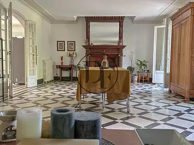 Maison, 292,8 m²