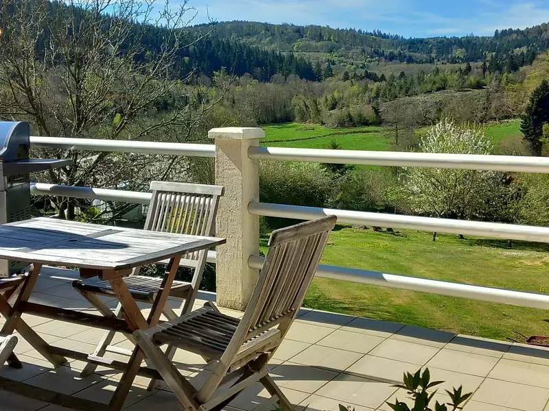 Maison, 240 m²