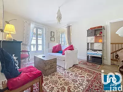 Maison, 220 m²