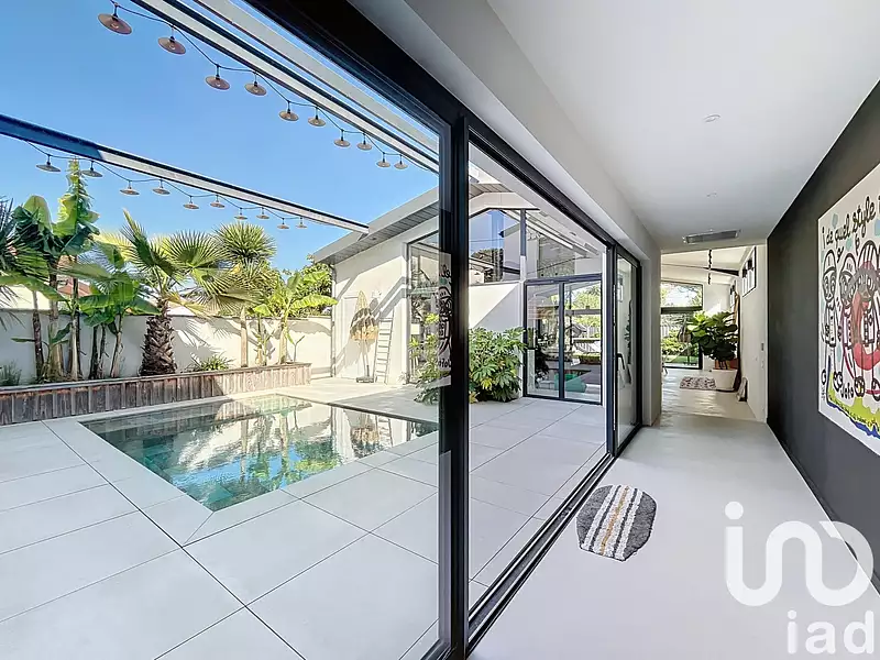 Maison, 227 m²