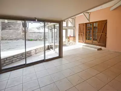 Maison, 182 m²