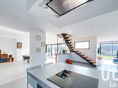 Maison, 170 m²