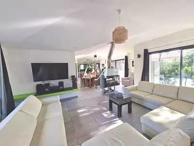 Maison, 136 m²