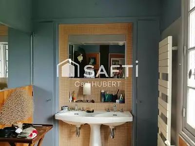 Maison, 285 m²