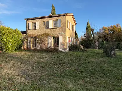 Maison, 148 m²
