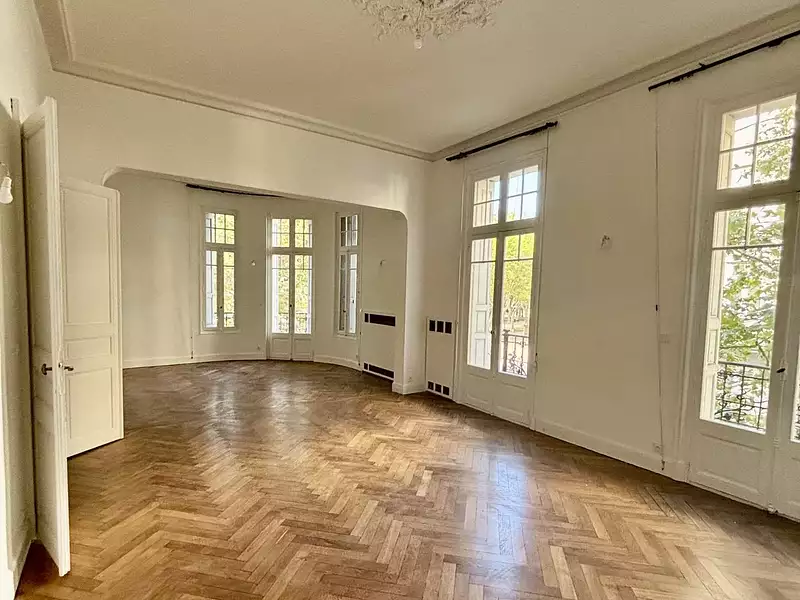 Appartement, 160 m²