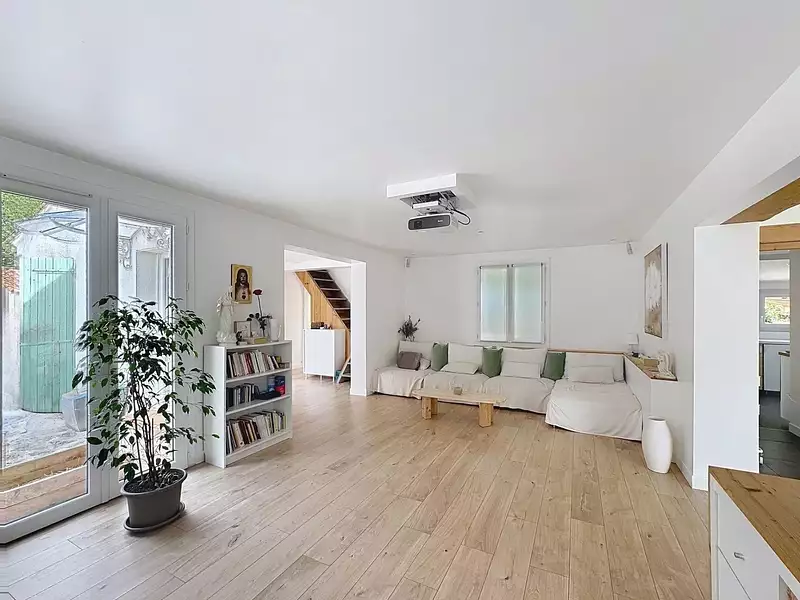 Maison, 153 m²