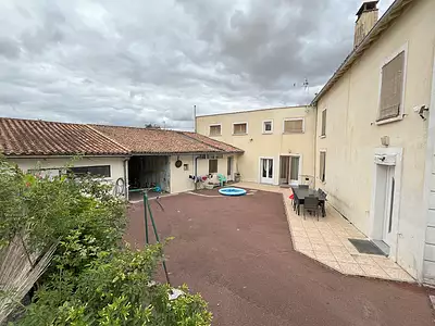 Maison, 181 m²