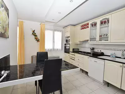 Maison, 150 m²