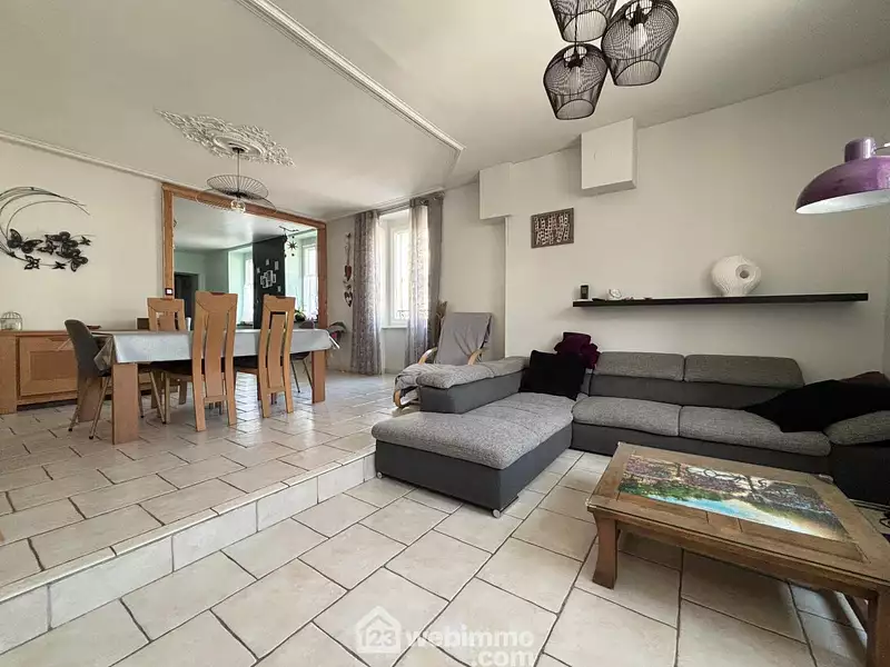 Maison, 174,22 m²