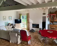 Maison, 240 m²