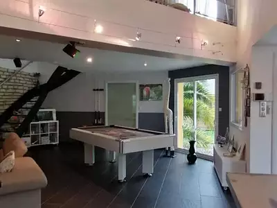 Maison, 180 m²
