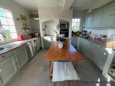 Maison, 170 m²