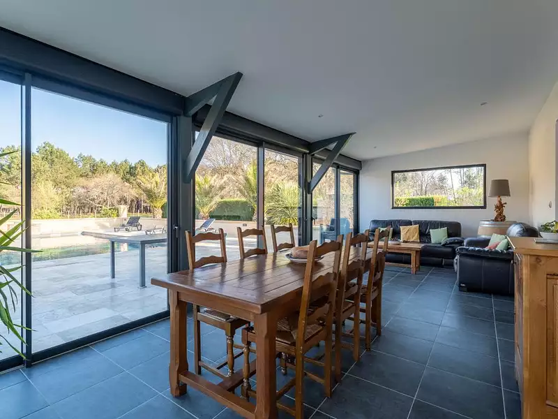 Maison, 162 m²