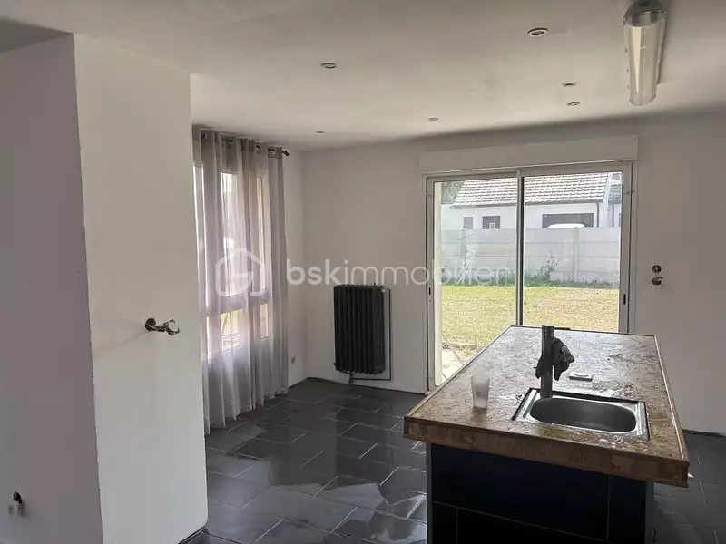 Maison, 220 m²