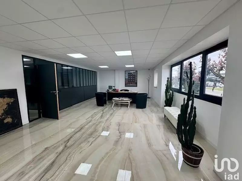 Divers, 410 m²