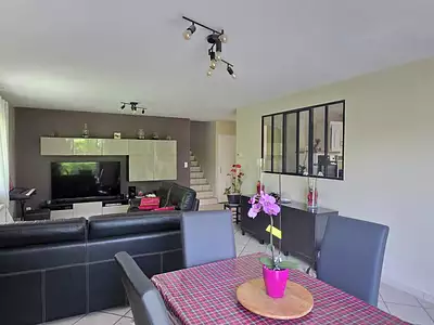 Maison, 121,56 m²