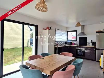 Maison, 83 m²