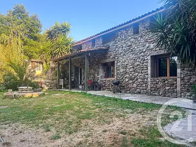 Maison, 240 m²