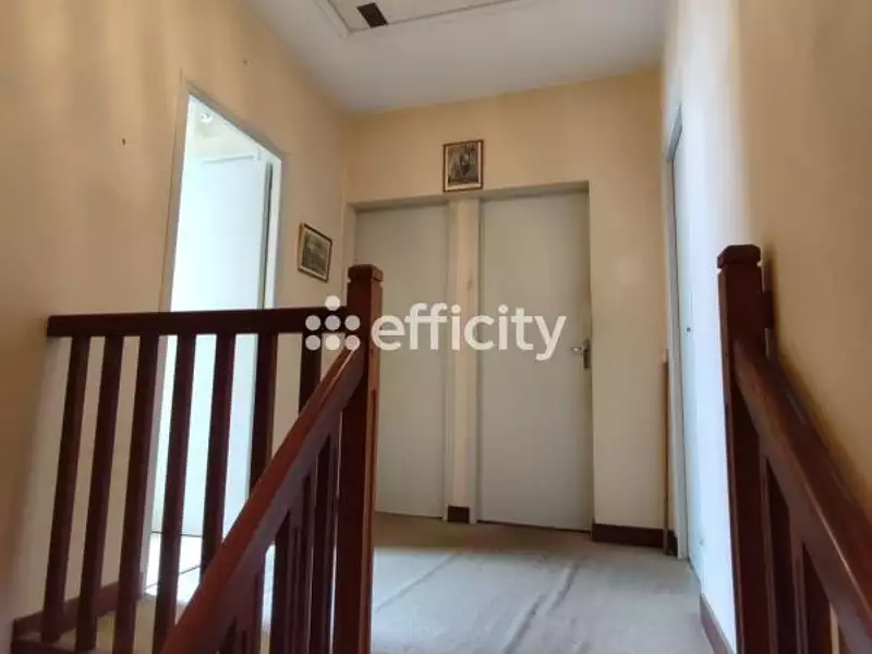 Maison, 115 m²