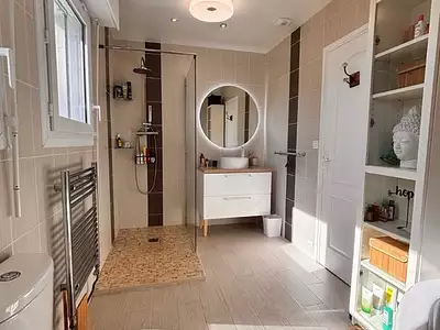 Maison, 167 m²