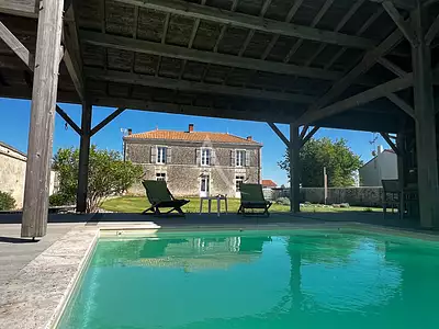Maison, 330 m²