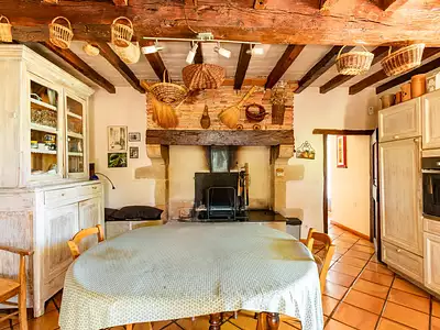 Maison, 250 m²