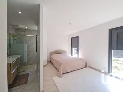 Maison, 143 m²