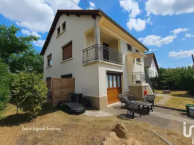 Immeuble, 185 m²