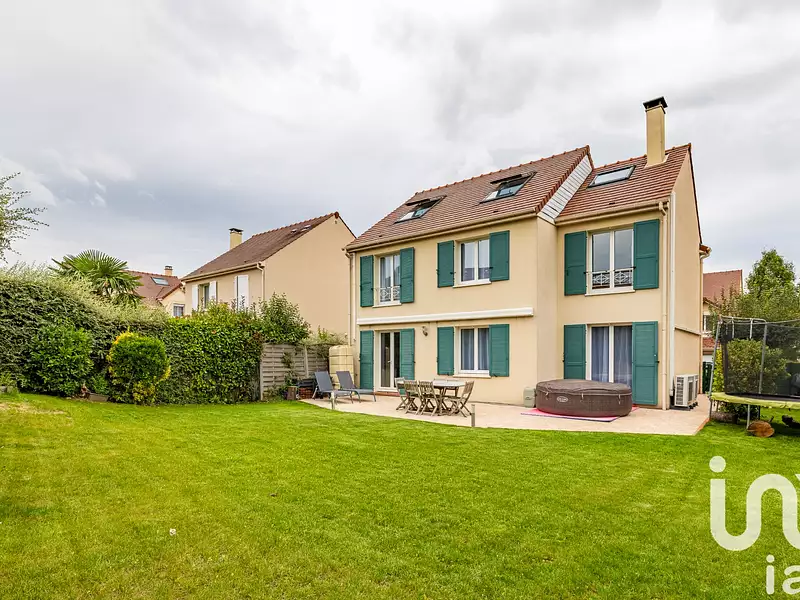 Maison, 144 m²