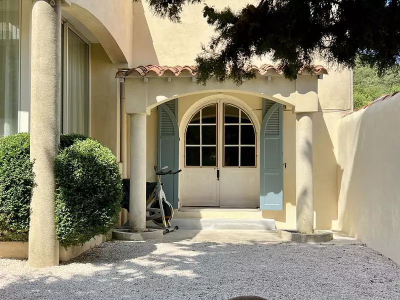 Maison, 156 m²