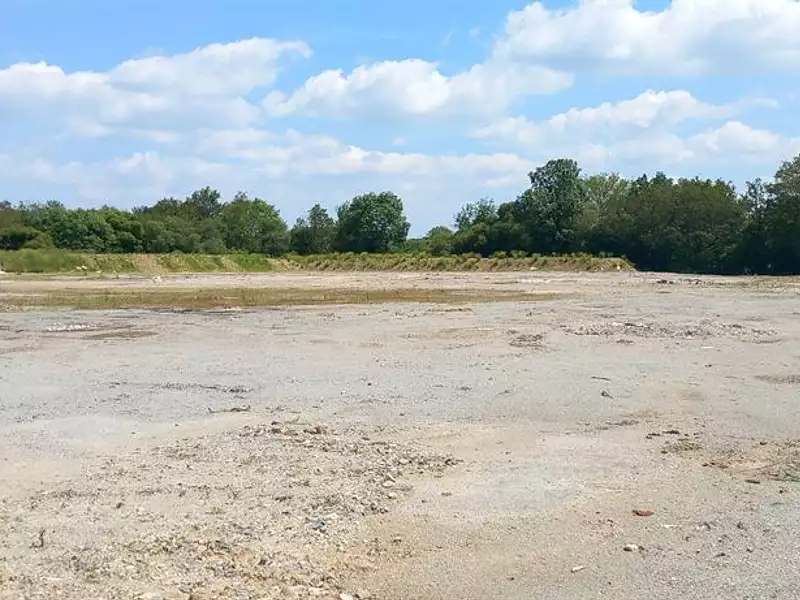 Divers, 600 m²