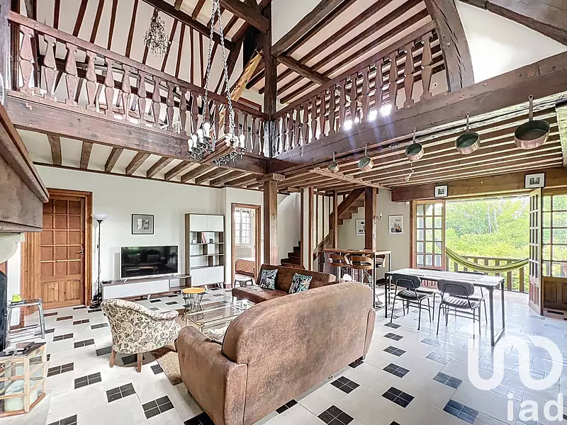 Maison, 232 m²