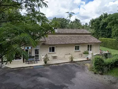 Maison, 210 m²
